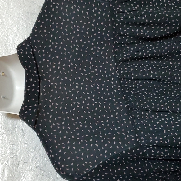 GIMMICKS Printed Ruffle Blouse - Picture 10 of 14